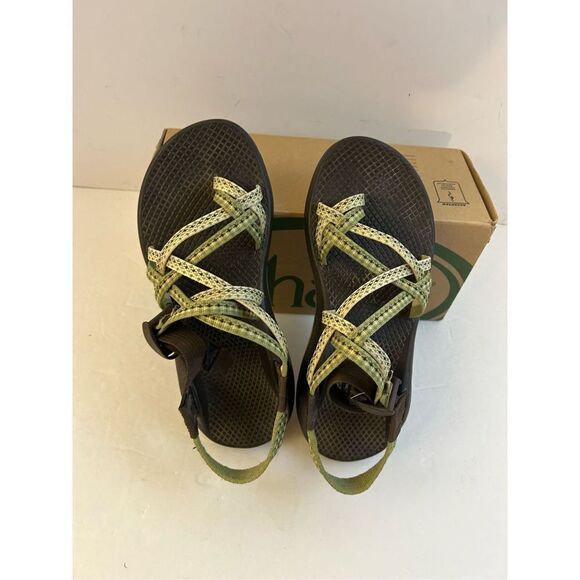 Chaco Yampa Green Leaf size 7 no box $99 - Picture 2 of 6